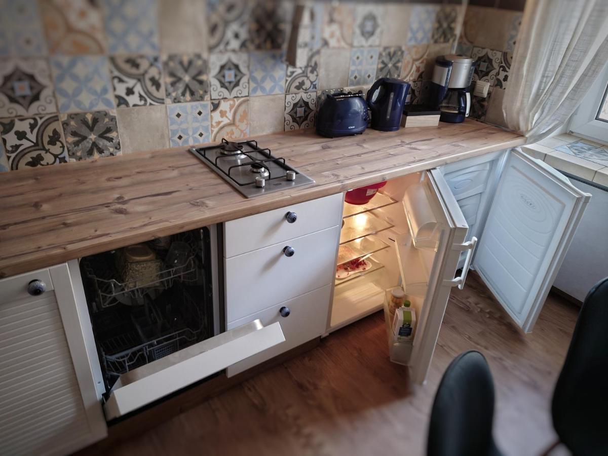 Ferienwohnung Flat in neo country style aus Gründerzeit bis 6 Person Leipzig Exterior foto