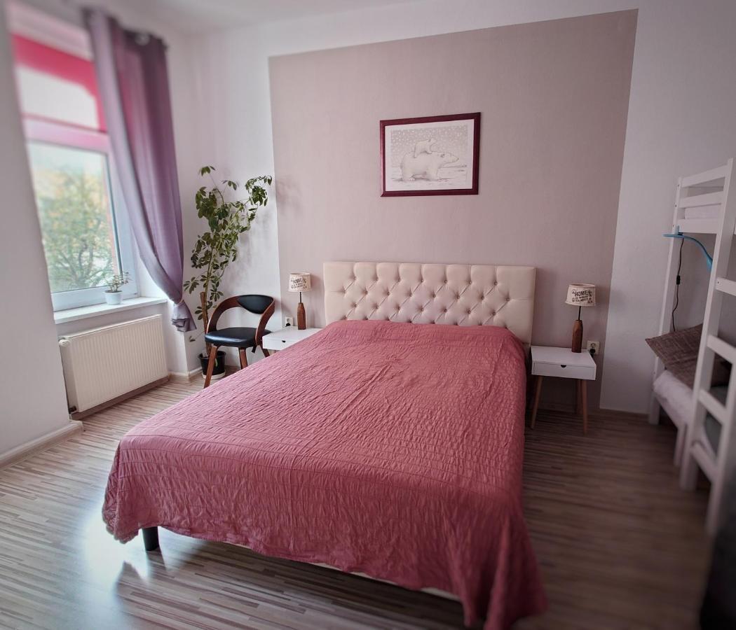 Ferienwohnung Flat in neo country style aus Gründerzeit bis 6 Person Leipzig Exterior foto