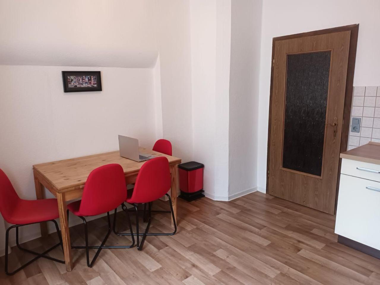 Ferienwohnung Flat in neo country style aus Gründerzeit bis 6 Person Leipzig Exterior foto