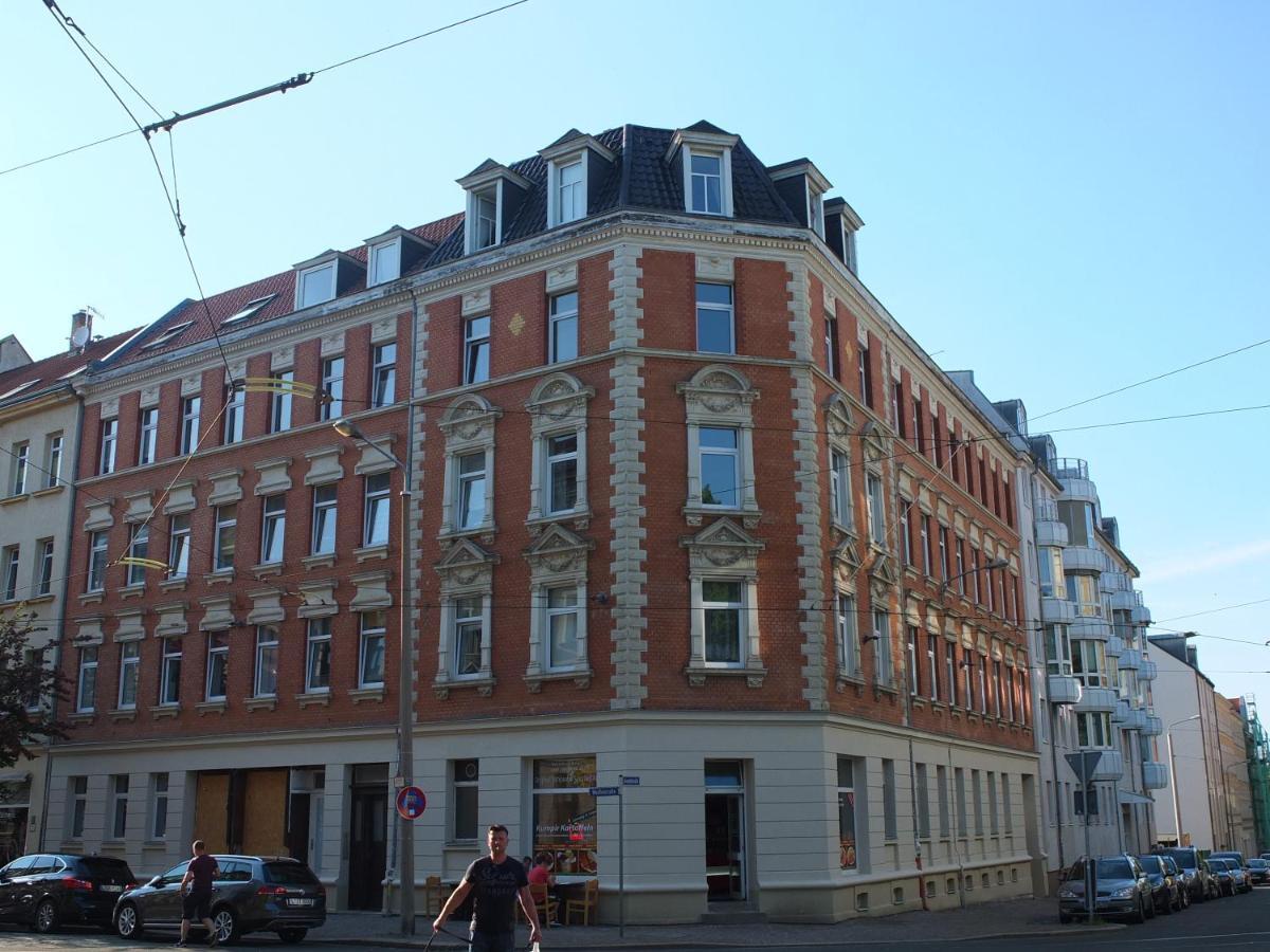 Ferienwohnung Flat in neo country style aus Gründerzeit bis 6 Person Leipzig Exterior foto